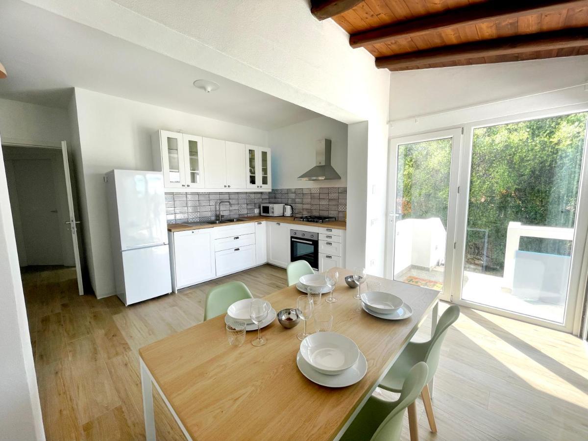 דירות בארי סארדו Naked House Sardinia מראה חיצוני תמונה